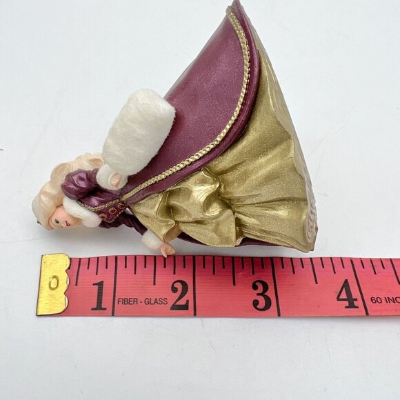 1996 Hallmark Keepsake Holiday Barbie Ornament Victorian Collectors Series - Picture 8 of 8
